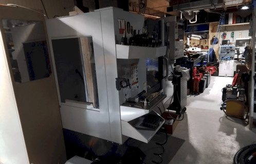 3side-view-of-haas-tm-0p-machine